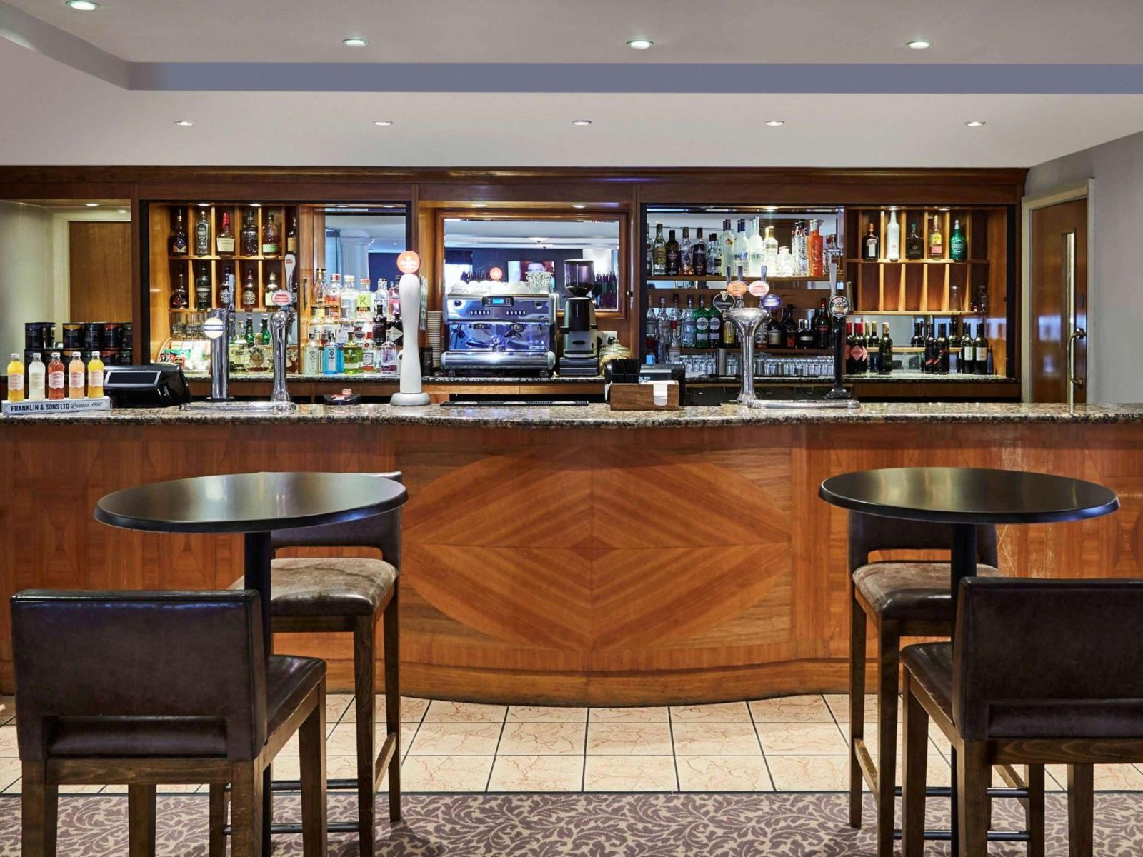 Mercure Sheffield Kenwood Hall & Spa — photo 7