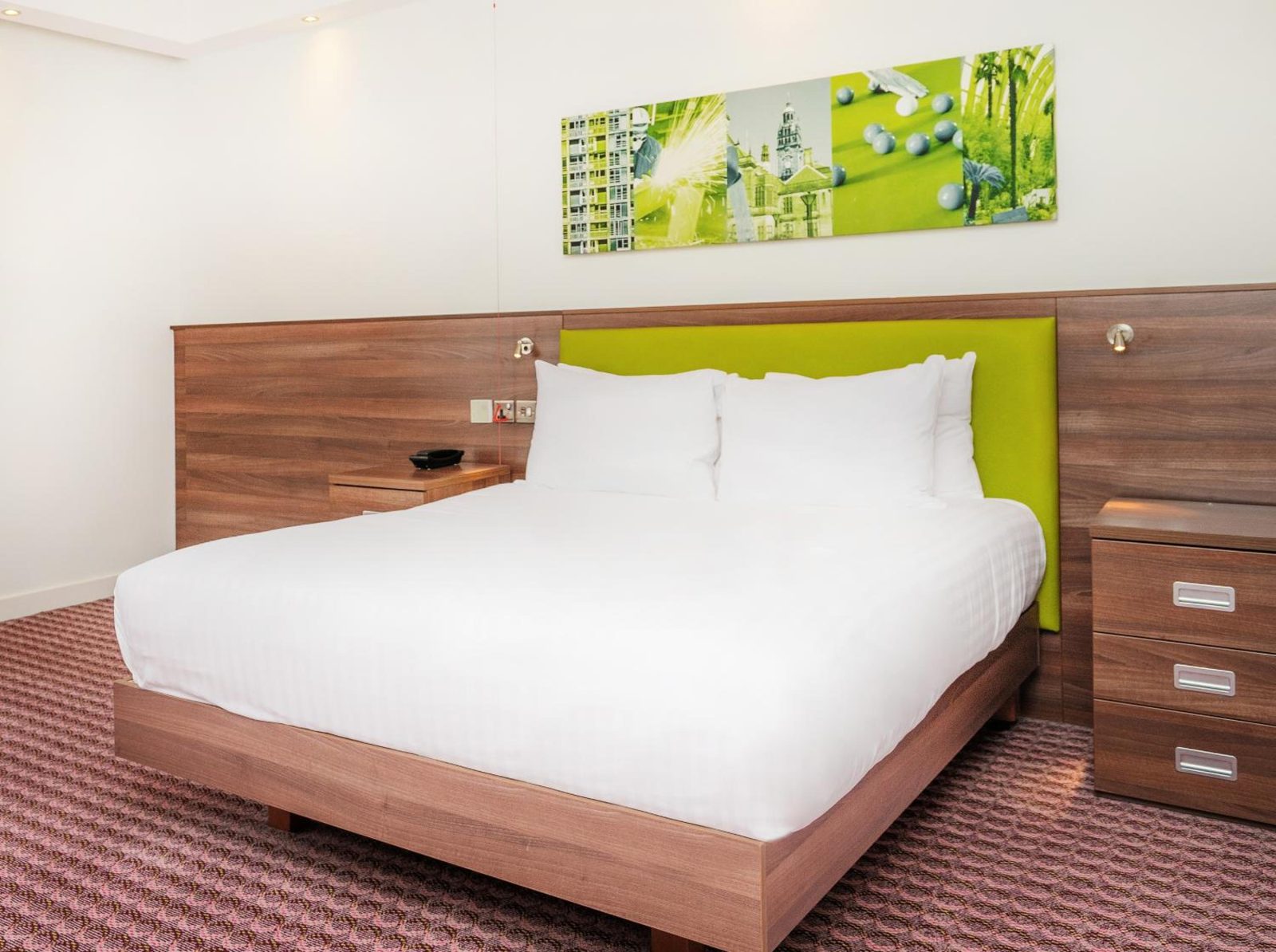 Hampton by Hilton Sheffield — photo 7