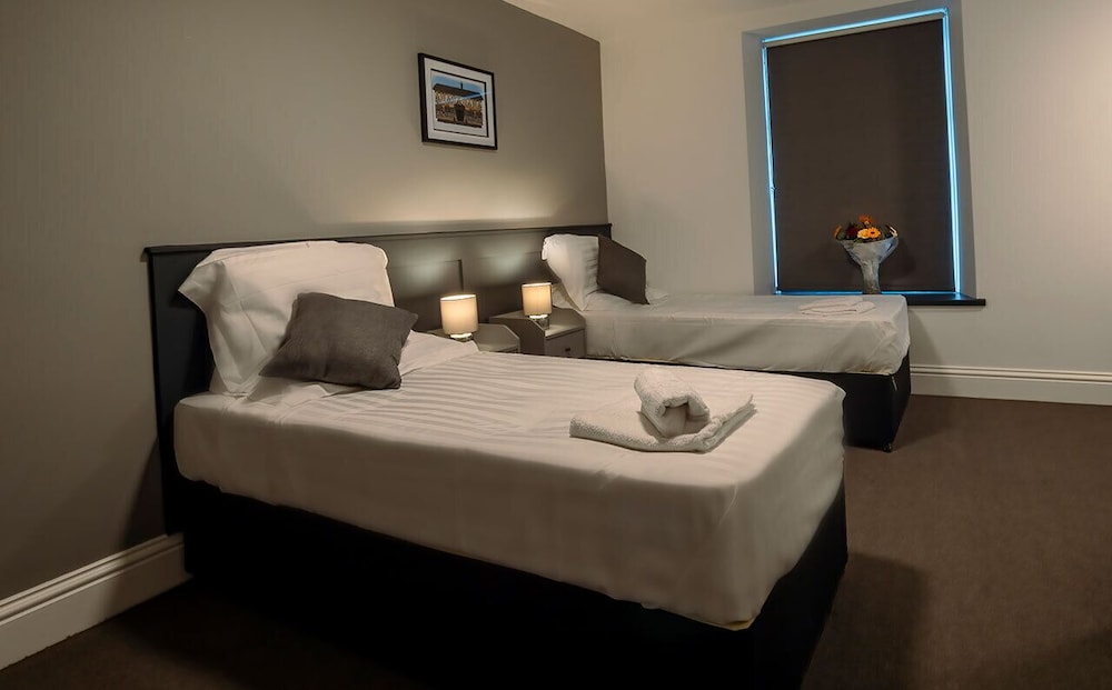 Friendship Hotel — photo 3